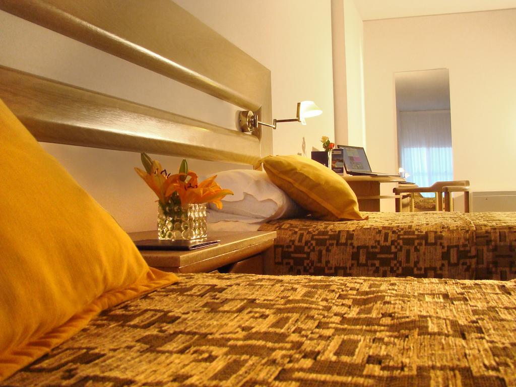 Interplaza Hotel Córdoba Extérieur photo