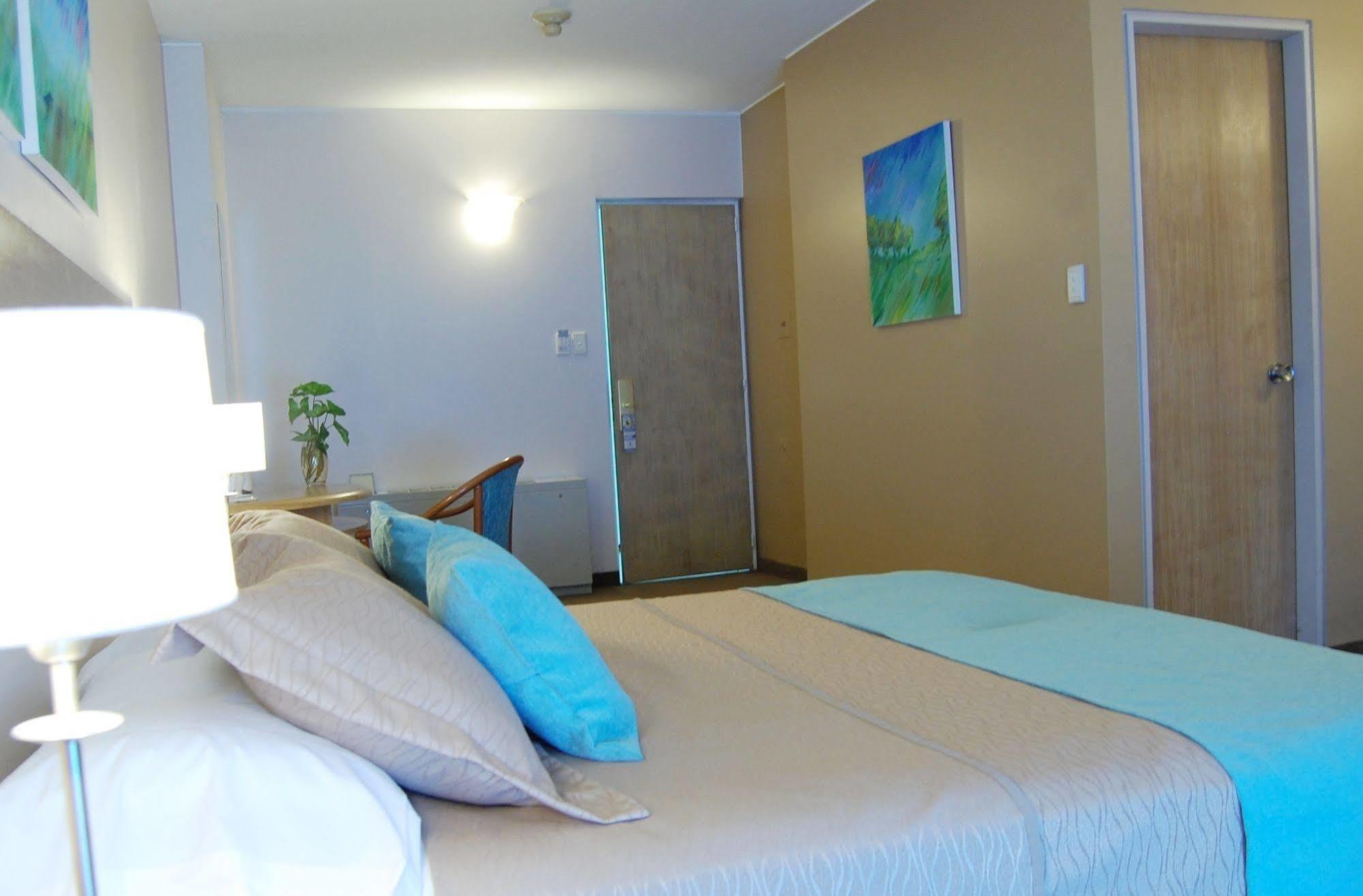 Interplaza Hotel Córdoba Extérieur photo